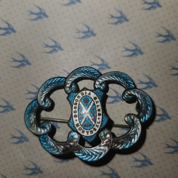 Early Canadian Souvenir Enamel Sterling Concordia Salus Montreal Pin Brooch - Picture 7 of 8